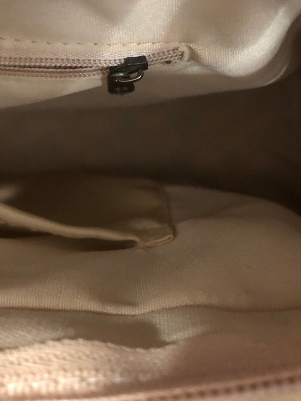 Straw Handbag - Picture 4 of 7